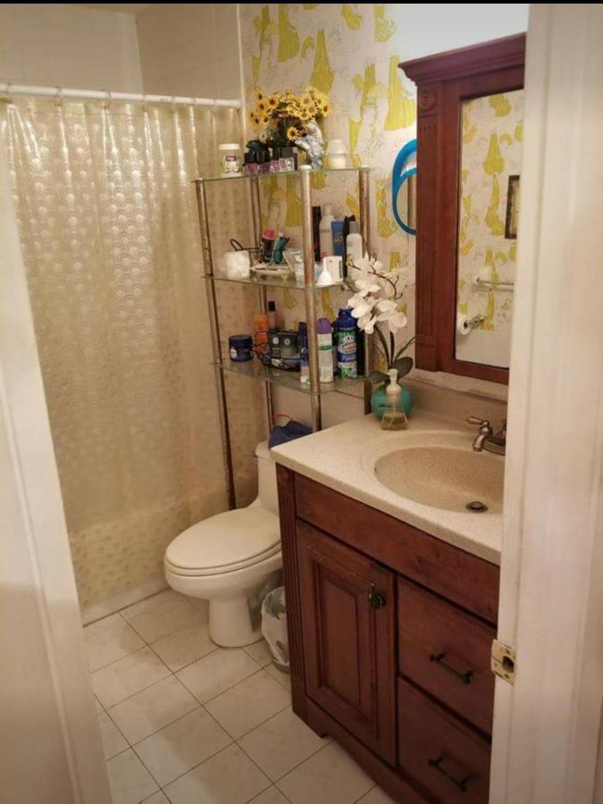 Snug Minimalist Full Bed With 50 Inch Smart Tv, Netflix, Airplay, Mini-Fridge, And 500 Mbps Wifi Near Fiu, Dolphin Mall, Airport ميامي المظهر الخارجي الصورة
